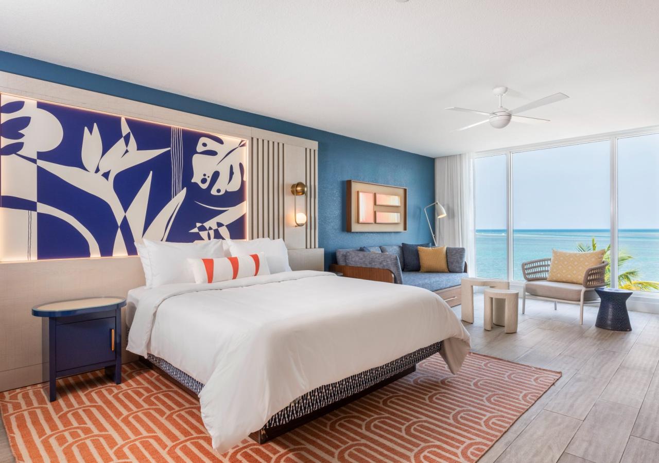 Three Waters Suite, 1 King, Sofabed, Balcony + Jr. Suite 1 King Oceanfront